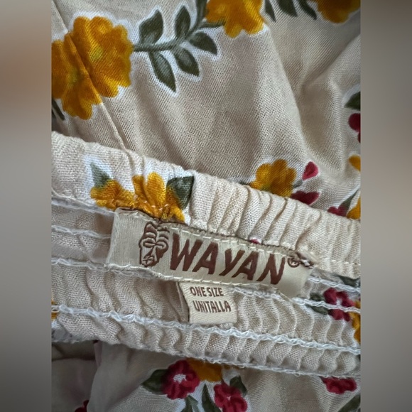 WAYAN Sleeveless Ruffled Floral Dress with Tie Front - Picture 8 of 9